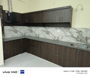 Kitchen in 2 BHK Independent House at Gomti Nagar – for Rent