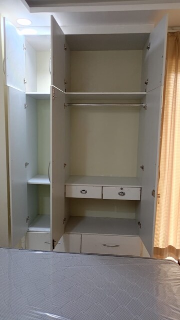 Room in 2 BHK Builder Floor at Dehradun Cantt – for Rent