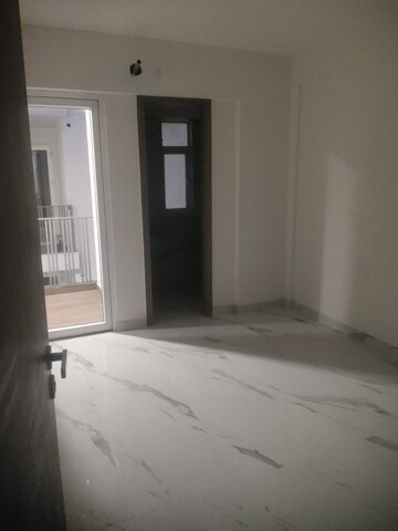Room in 3.5 BHK Apartment at M3M Soulitude, Sector 89 – for Sale