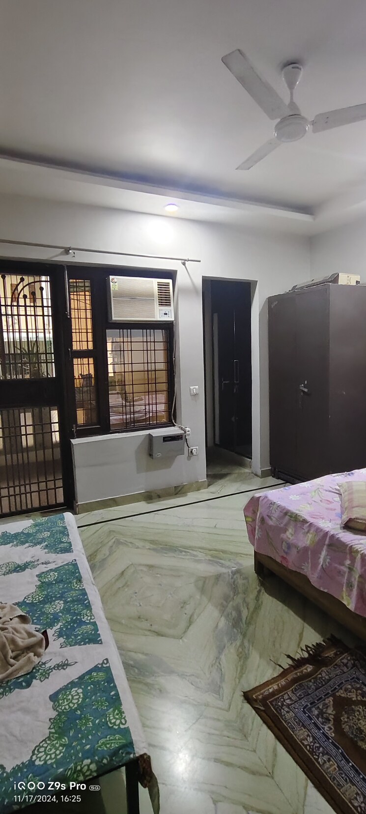 Bedroom, sector 43 3 Bedroom 1600 Sq.Ft. Builder Floor In Sector 43 Faridabad 8160487