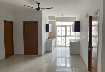 Room in 2 BHK Apartment at Adani Aangan, Sector 89a – for Rent
