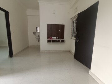 Room in 1 BHK Apartment at Kondapur – for Rent