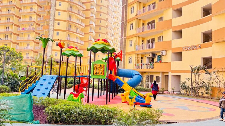 Exterior View, rise-organic-homes 2.5 Bedroom 1455 Sq.Ft. Apartment In Mahurali Ghaziabad 8160586