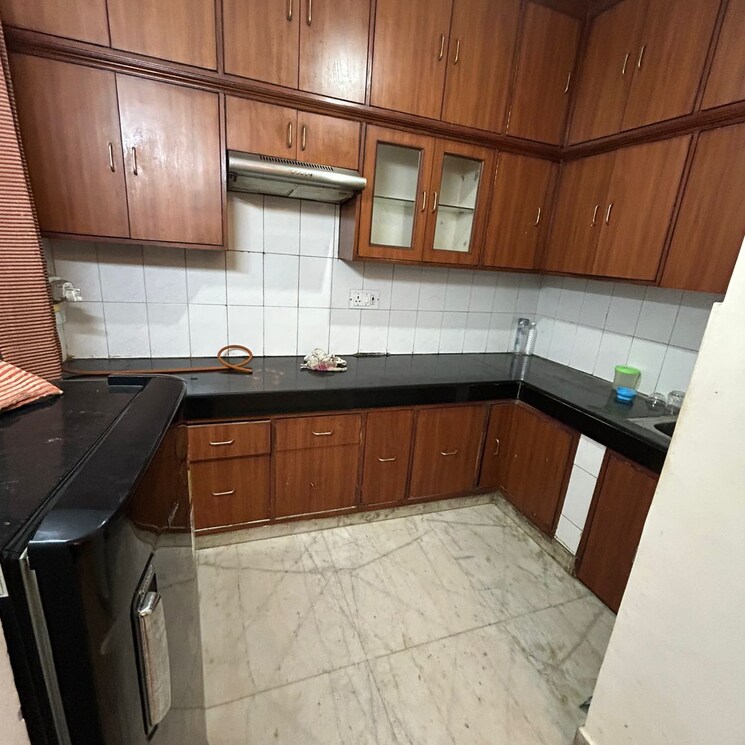 Kitchen, uday park 3 Bedroom 1800 Sq.Ft. Builder Floor In Uday Park Delhi 8160662