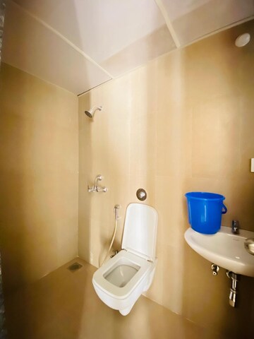 Attached Bathroom in 1.5 BHK Apartment at Runwal My City Phase II Cluster 05, Dombivli East – for Rent