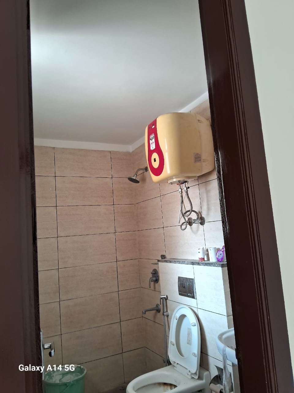 3 BHK + Pooja Room Apartment For Sale in Motiaz Royal Citi