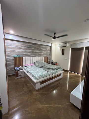 Bedroom in 4 BHK Apartment at Tulip Violet, Sector 69 – for Sale