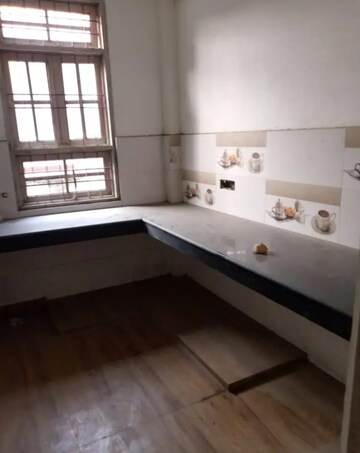 Kitchen in 2 BHK Independent House at Aliganj – for Rent