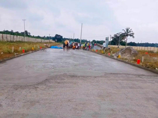 Plot For Sale in Apoorva Says 