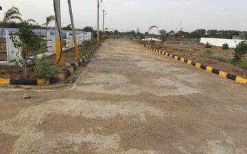Plot For Sale in Tirumanahalli