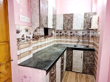 Kitchen in 2 BHK Independent House at Gomti Nagar – for Rent