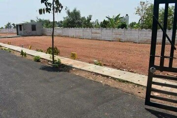  Plot For Sale in Hampinagar
