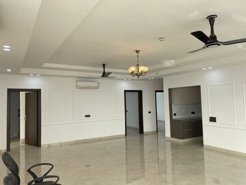 Building Lobby in 3 BHK Apartment at Jaypee Kalypso Court, Sector 128 – for Rent