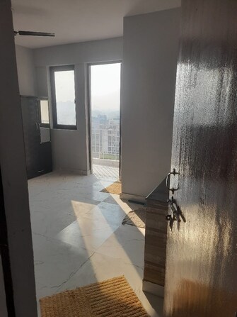 1 RK Apartment For Rent in Puri Pratham Sector 84 Faridabad  8160950