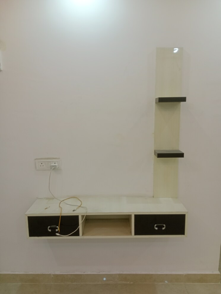 undefined, sector 73 3 Bedroom 1350 Sq.Ft. Builder Floor In Sector 73 Noida 8161074