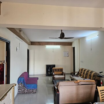 Living Room in 2.5 BHK Apartment at Logix Blossom County, Sector 137 – for Rent