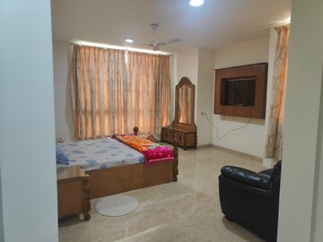 Bedroom in 5 BHK Apartment at Hiranandani Estate Rodas Enclave, Ghodbunder Road – for Rent