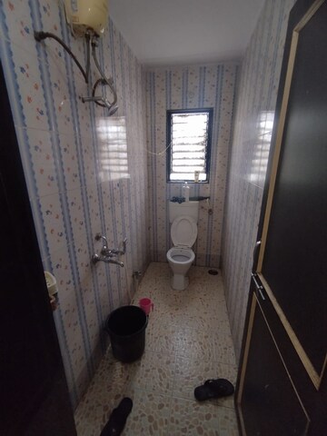 Bathroom in 2 BHK Apartment at Anand Park, Wadgaon Sheri – for Rent