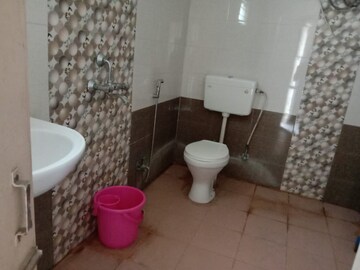 Bathroom in 2 BHK Apartment at Kadru – for Rent