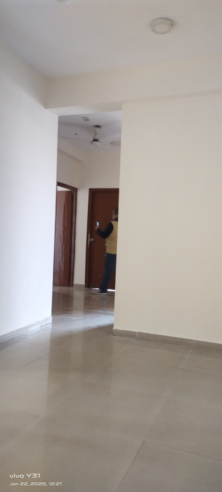 Room, sector 16c greater noida 2 Bedroom 935 Sq.Ft. Apartment In Sector 16c Greater Noida Greater Noida 8161420