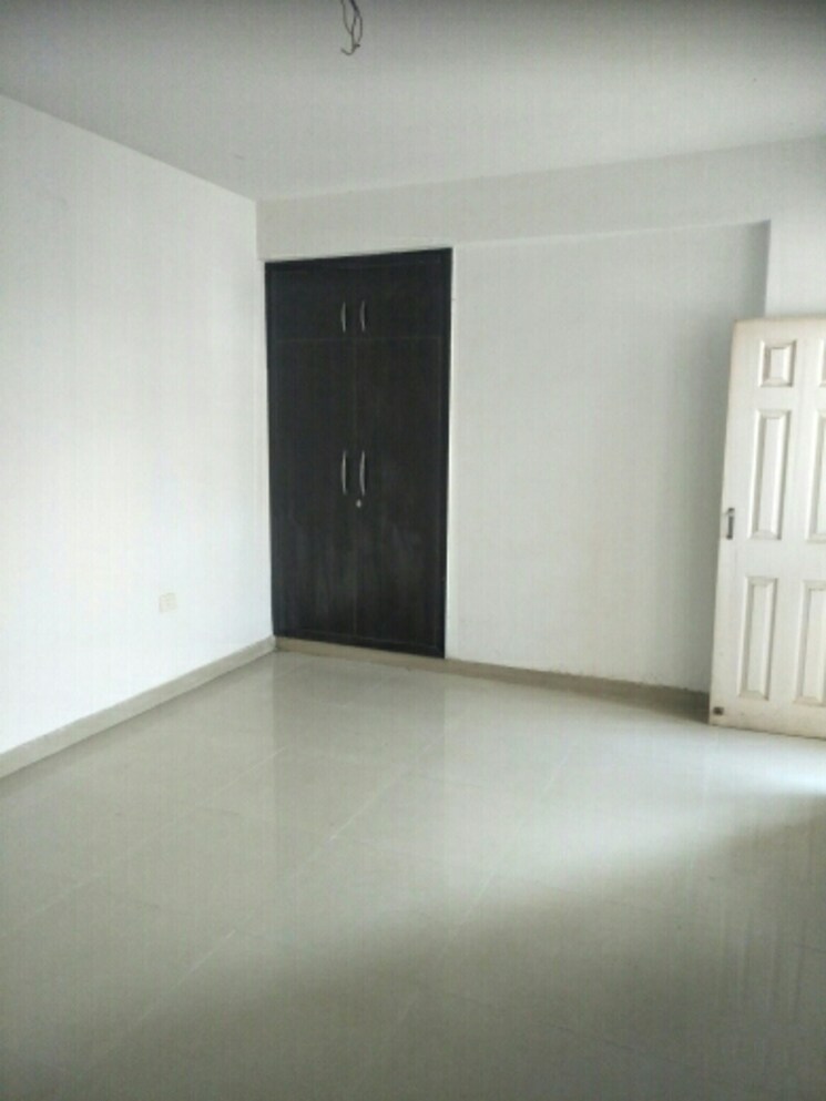 Room, supertech-cape-town 3 Bedroom 1625 Sq.Ft. Apartment In Sector 74 Noida 8161402