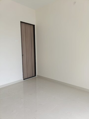 Room in 1 BHK Apartment at Ashar Axis, Majiwada – for Rent