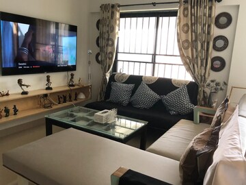 Living Room in 3 BHK Apartment at Raheja Vistas Phase II, Mohammadwadi – for Sale
