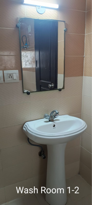 Bathroom in 2.5 BHK Apartment at Logix Blossom County, Sector 137 – for Rent