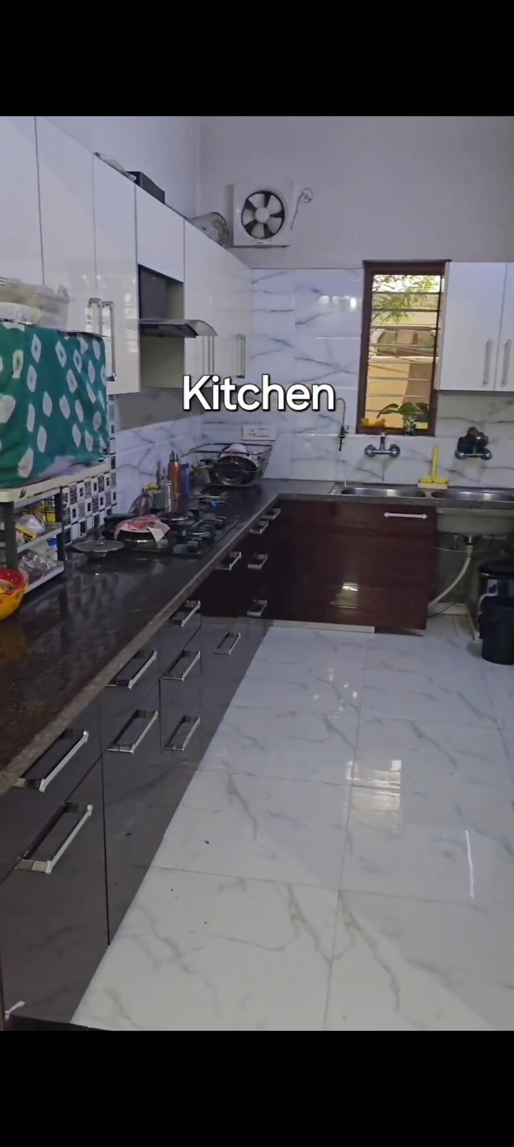 Kitchen, carnation-greens 3.5 Bedroom 275 Sq.Yd. Independent House In Sector 8 Faridabad 8162129