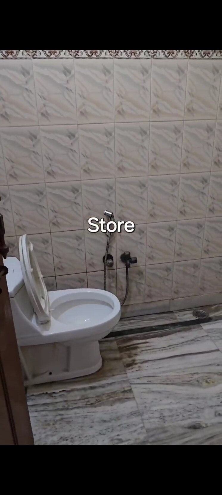 Bathroom, carnation-greens 3.5 Bedroom 275 Sq.Yd. Independent House In Sector 8 Faridabad 8162129