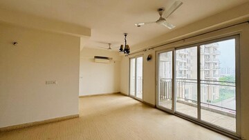 Room in 3 BHK Apartment at Conscient Heritage Max, Sector 102 – for Sale