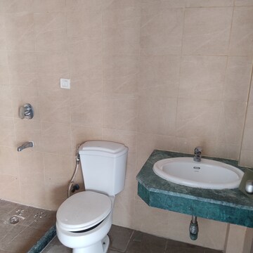 Bathroom in 3 BHK Apartment at Umang Summer Palms, Sector 86 – for Sale