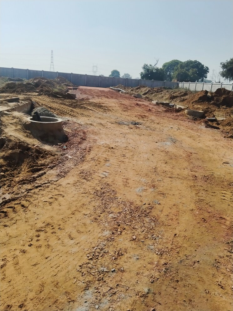 undefined, yashvi-golden-gate-residency  135 Sq.Yd. Plot In Farukh Nagar Sector 3 Gurgaon 8161658