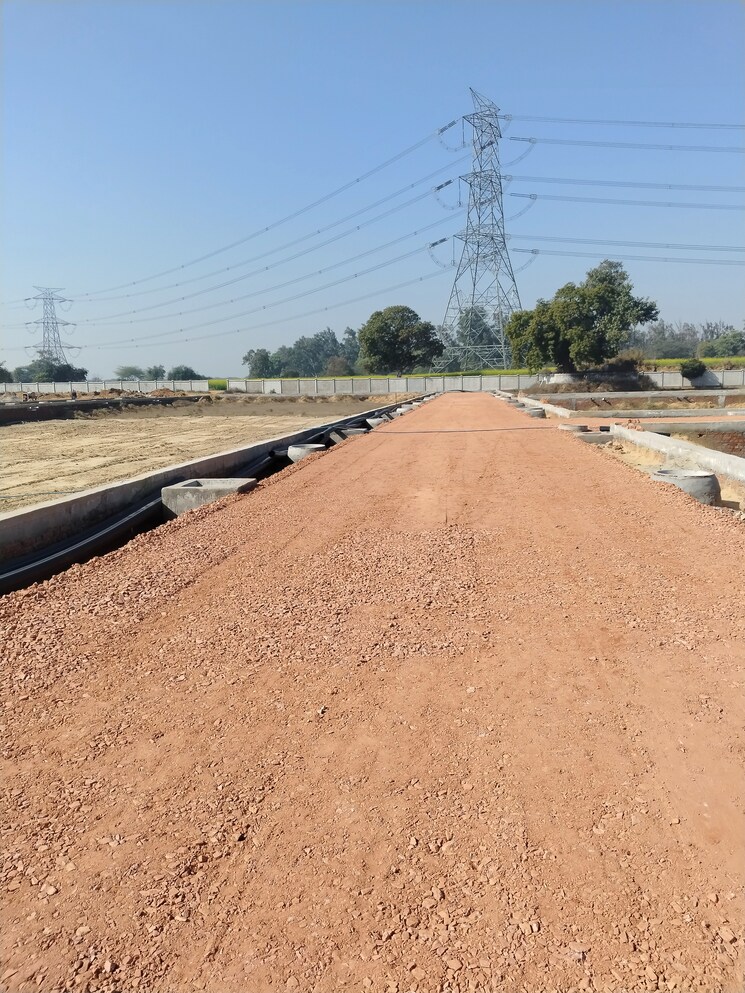 undefined, yashvi-golden-gate-residency  168 Sq.Yd. Plot In Farukh Nagar Sector 3 Gurgaon 8161666