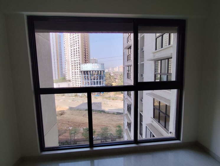 Room, lodha-crown-quality-homes 1 Bedroom 354 Sq.Ft. Apartment In Majiwada Thane 8161702