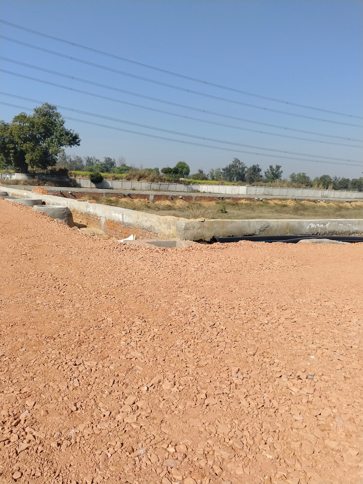 undefined, yashvi-golden-gate-residency  135 Sq.Yd. Plot In Farukh Nagar Sector 3 Gurgaon 8161695