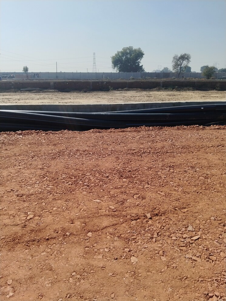 undefined, yashvi-golden-gate-residency  135 Sq.Yd. Plot In Farukh Nagar Sector 3 Gurgaon 8161695