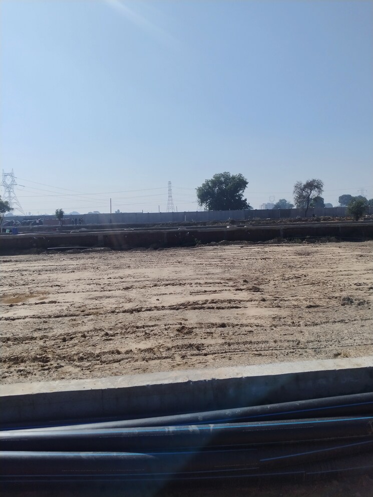 undefined, yashvi-golden-gate-residency  135 Sq.Yd. Plot In Farukh Nagar Sector 3 Gurgaon 8161695