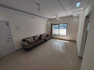 2 BHK Apartment For Rent in Lakeshore Heights, Powai