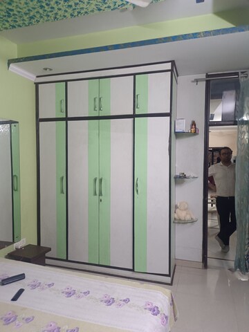 Building Lobby in 3 BHK Builder Floor at Krishna Colony – for Sale