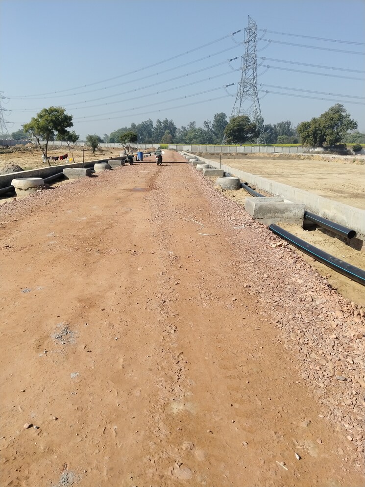 undefined, yashvi-golden-gate-residency  118 Sq.Yd. Plot In Farukh Nagar Sector 3 Gurgaon 8161726