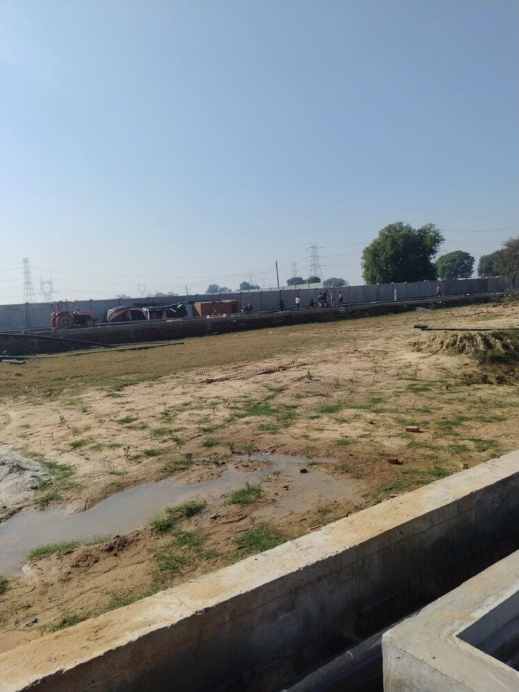 undefined, yashvi-golden-gate-residency  118 Sq.Yd. Plot In Farukh Nagar Sector 3 Gurgaon 8161726