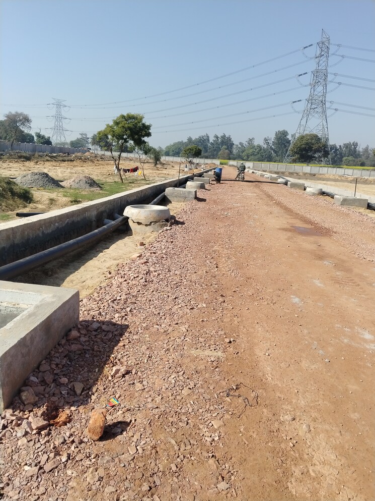 undefined, yashvi-golden-gate-residency  118 Sq.Yd. Plot In Farukh Nagar Sector 3 Gurgaon 8161726