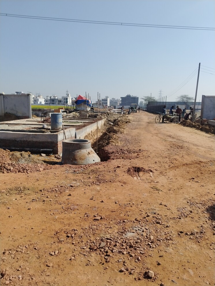 undefined, yashvi-golden-gate-residency  118 Sq.Yd. Plot In Farukh Nagar Sector 3 Gurgaon 8161726