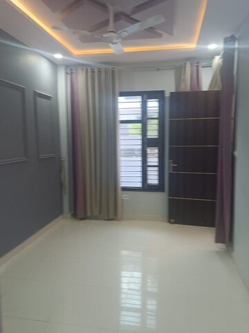 Room in 2 BHK Independent House at Naubasta Kala – for Sale