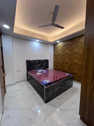 Bedroom in 1 BHK Builder Floor at Saket – for Rent