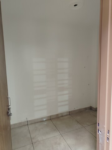 Bathroom in 2 BHK Builder Floor at Sector 02 – for Rent