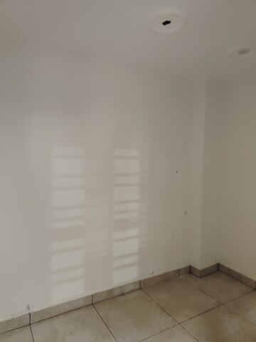 Room in 2 BHK Builder Floor at Sector 02 – for Rent