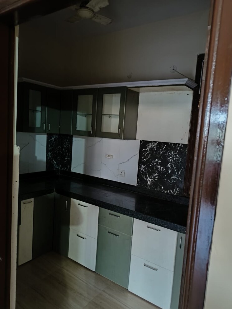 Kitchen, sanjeeva-town-bungalows 3.5 Bedroom 2600 Sq.Ft. Villa In Rajarhat Kolkata 8161581