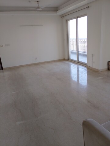 Room in 3 BHK Apartment at ATS Triumph, Sector 104 – for Sale